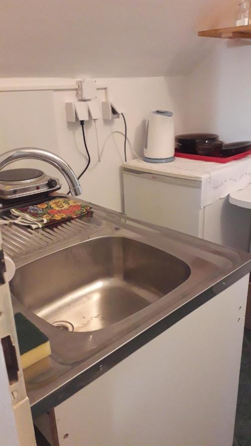 Hostel Bata Magyarkanizsa Kültér fotó